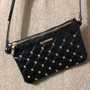 Adrienne Vittadini Women’s Black Fanny Pack